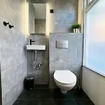 Comfortable Apartman *