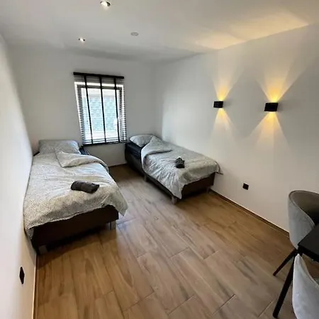 Comfortable 아파트 Weener