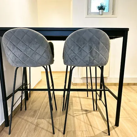 Comfortable Apartment *